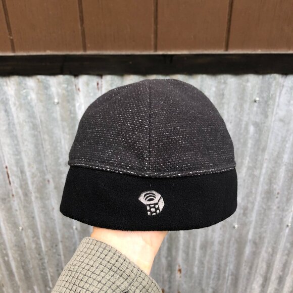 Mountain Hardwear Dome Perignon Beanie Size S - Picture 1 of 5